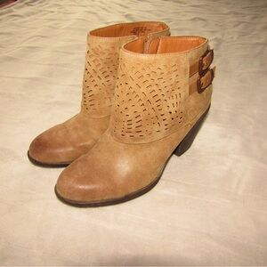 Short Boot 2 inch heel